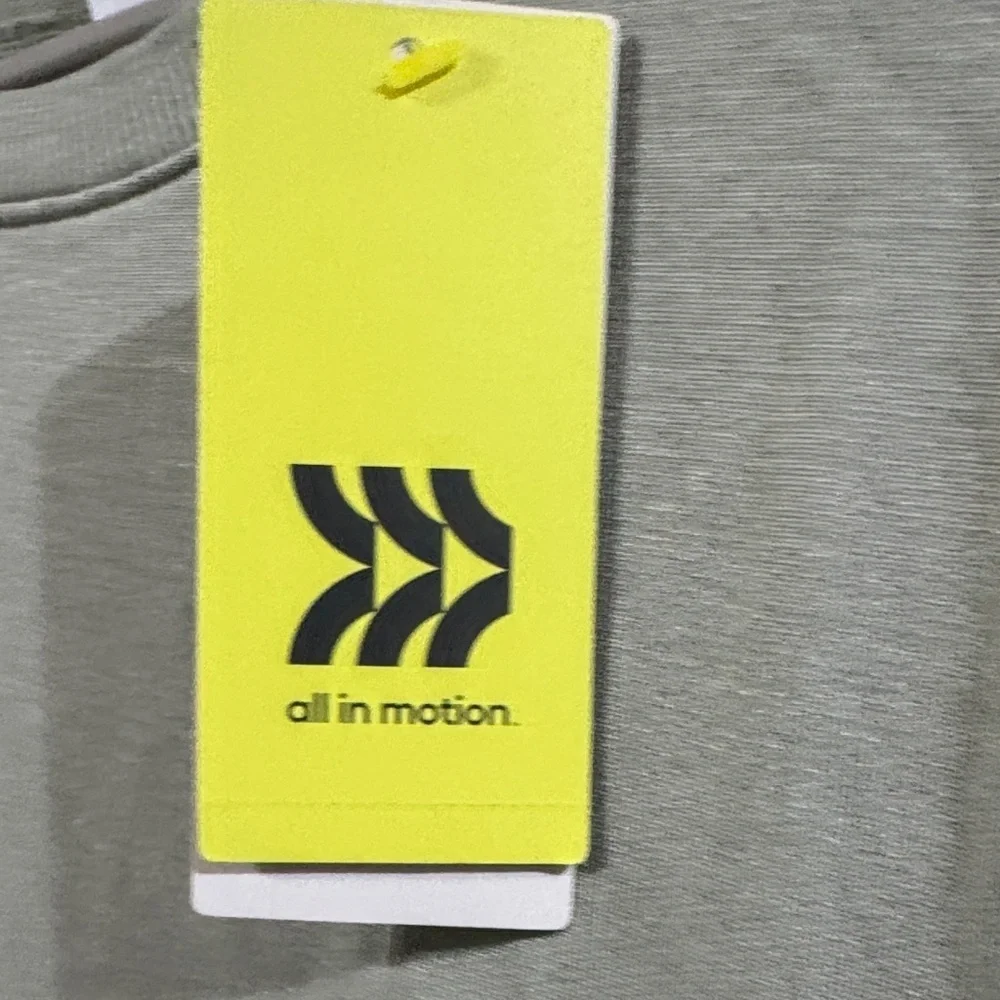 Size Large (10/12) All in Motion Olive Long Sleeve Top